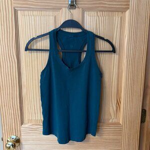 Lululemon Love Tank Size 0 in Forest Green